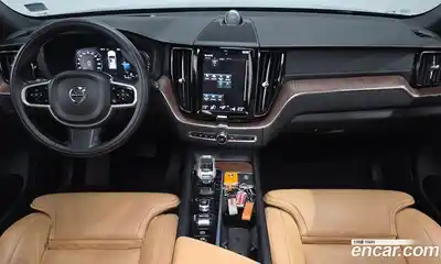 Volvo XC60 2021 2.0 автомат (гидро), миниатюра 10