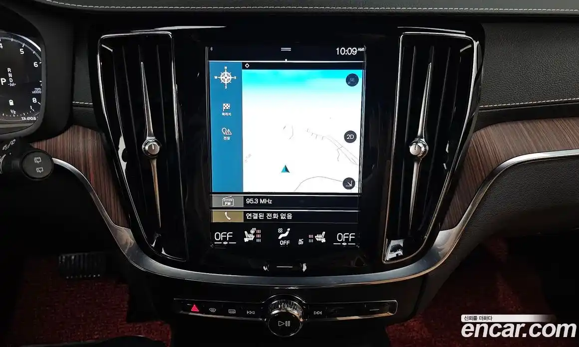 Volvo V60 2021 2.0 автомат (гидро), фото 19