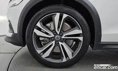 Volvo V60 2021 2.0 автомат (гидро), миниатюра 4