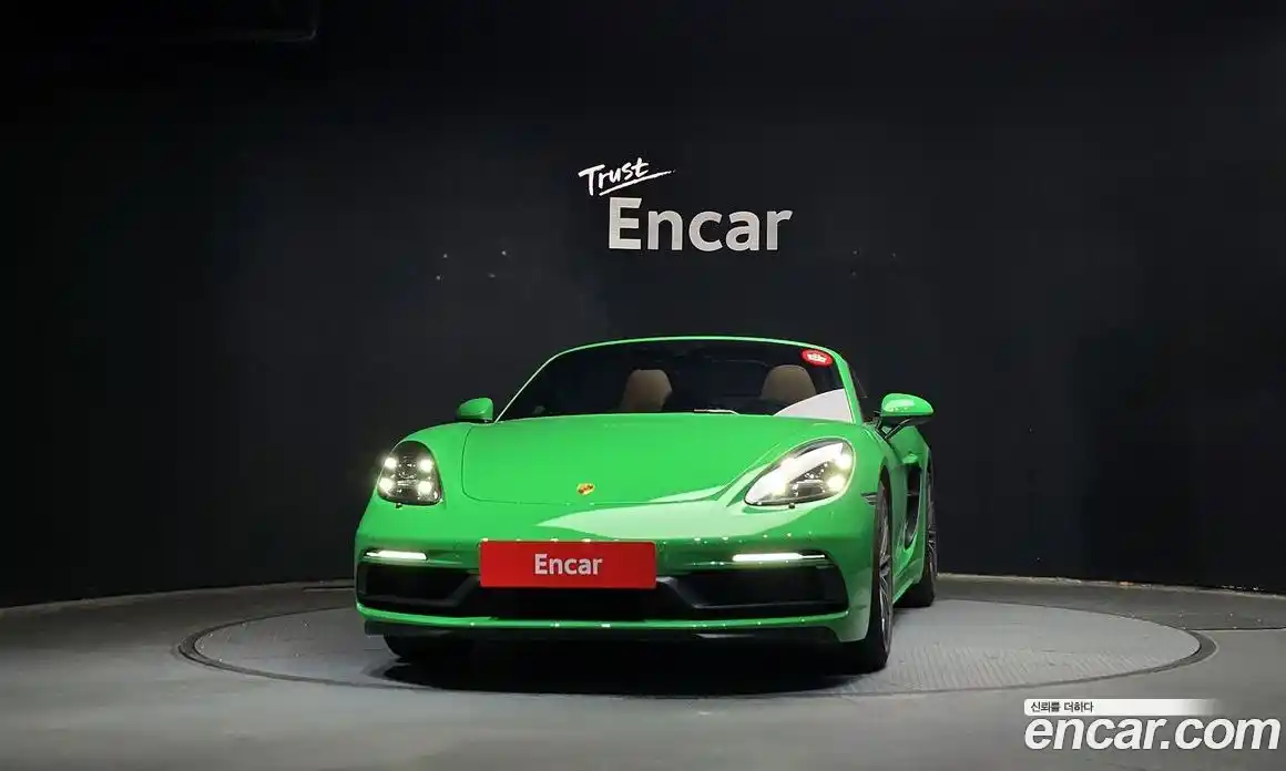 Porsche 718 2023 4.0 автомат (гидро), фото 3