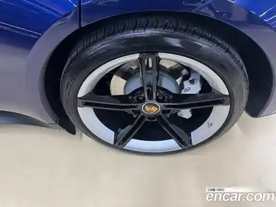 Porsche Taycan 2023 0.1 автомат (гидро), миниатюра 5