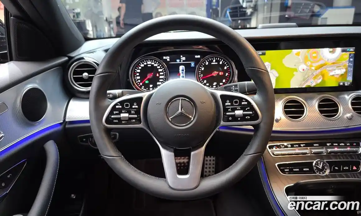 Mercedes-Benz E-Class 2020 2.0 автомат (гидро), фото 19