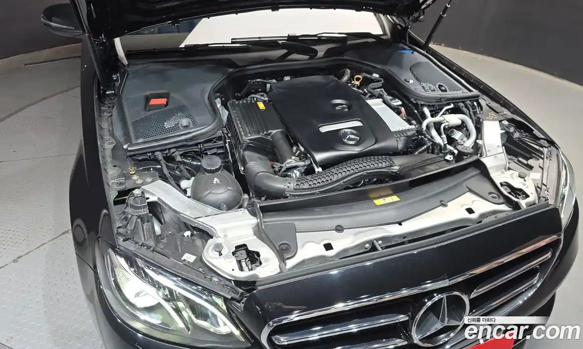 Mercedes-Benz E-Class 2020 2.0 автомат (гидро), фото 6