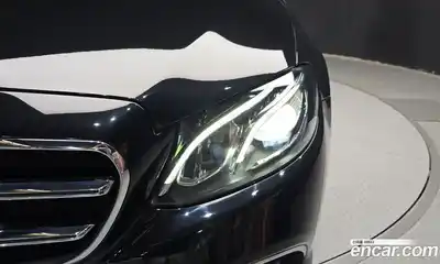 Mercedes-Benz E-Class 2020 2.0 автомат (гидро), миниатюра 8