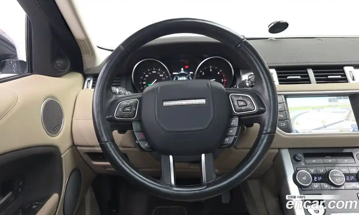 Land Rover Range Rover Evoque 2016 2.0 автомат (гидро), фото 13