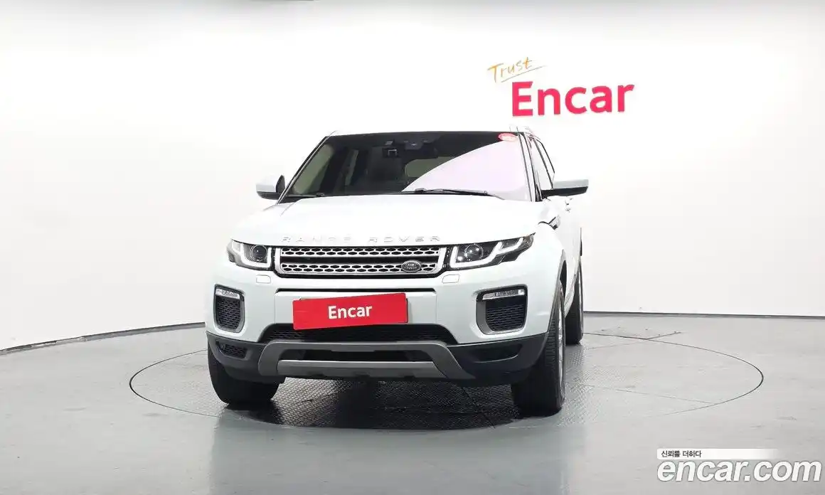 Land Rover Range Rover Evoque 2016 2.0 автомат (гидро), фото 3