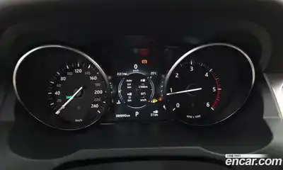 Land Rover Range Rover Evoque 2016 2.0 автомат (гидро), миниатюра 8