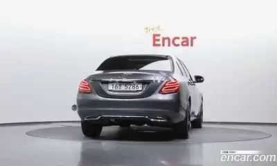 Mercedes-Benz C-Class 2018 2.0 гидро, миниатюра 4 Mercedes-Benz C-Class 2018 2.0 гидро, миниатюра 4