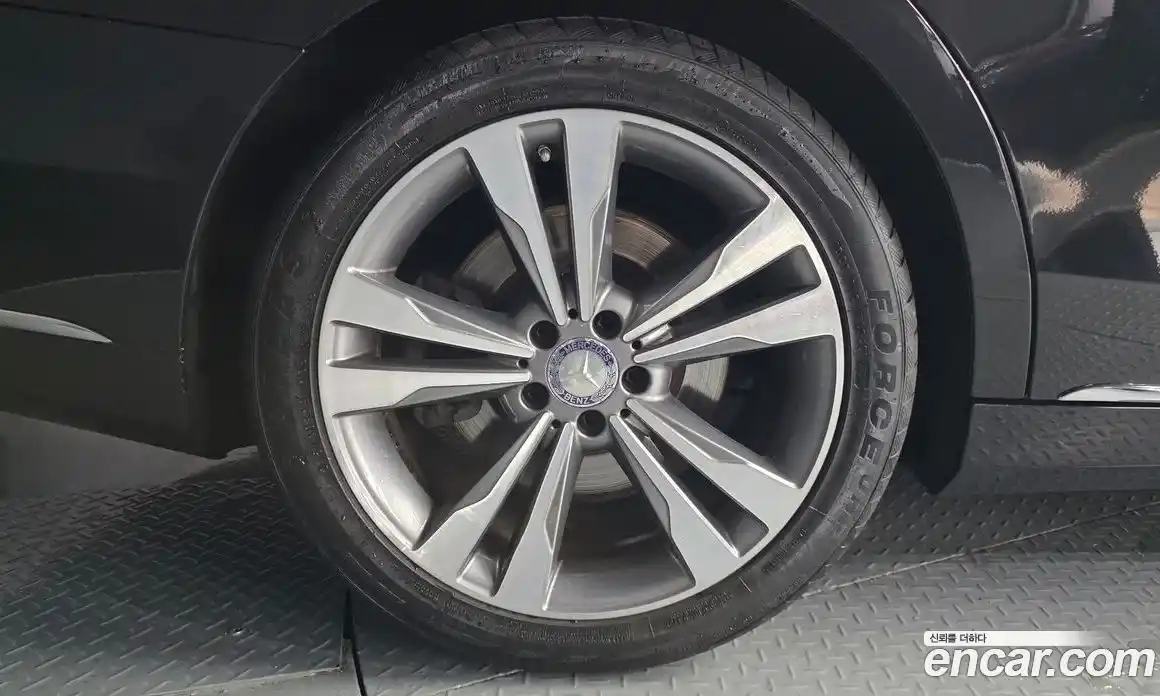 Mercedes-Benz S-Class 2015 4.7 автомат (гидро), фото 5