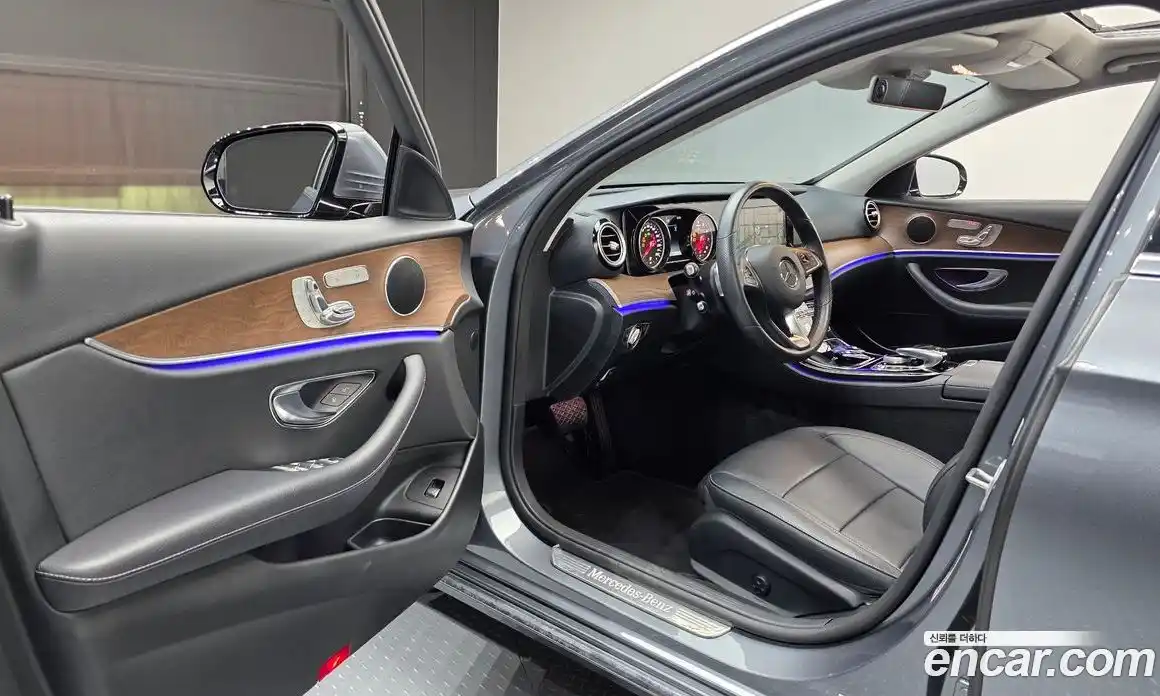 Mercedes-Benz E-Class 2018 2.0 автомат (гидро), фото 13