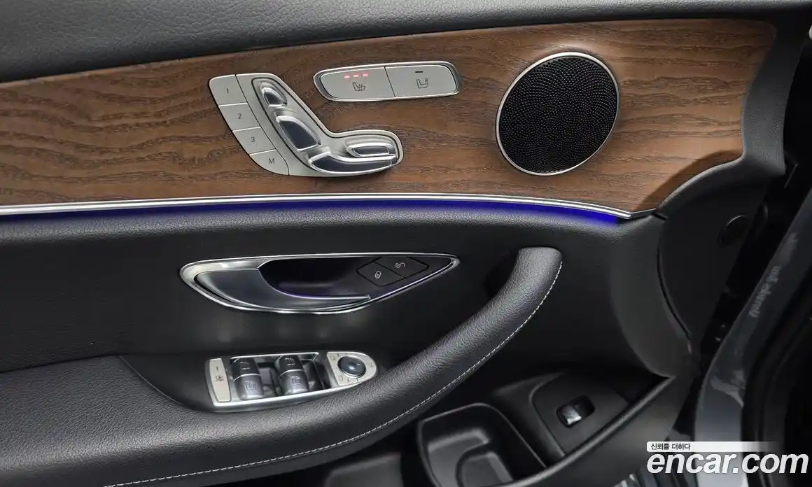 Mercedes-Benz E-Class 2018 2.0 автомат (гидро), фото 28
