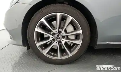 Mercedes-Benz E-Class 2018 2.0 автомат (гидро), миниатюра 5