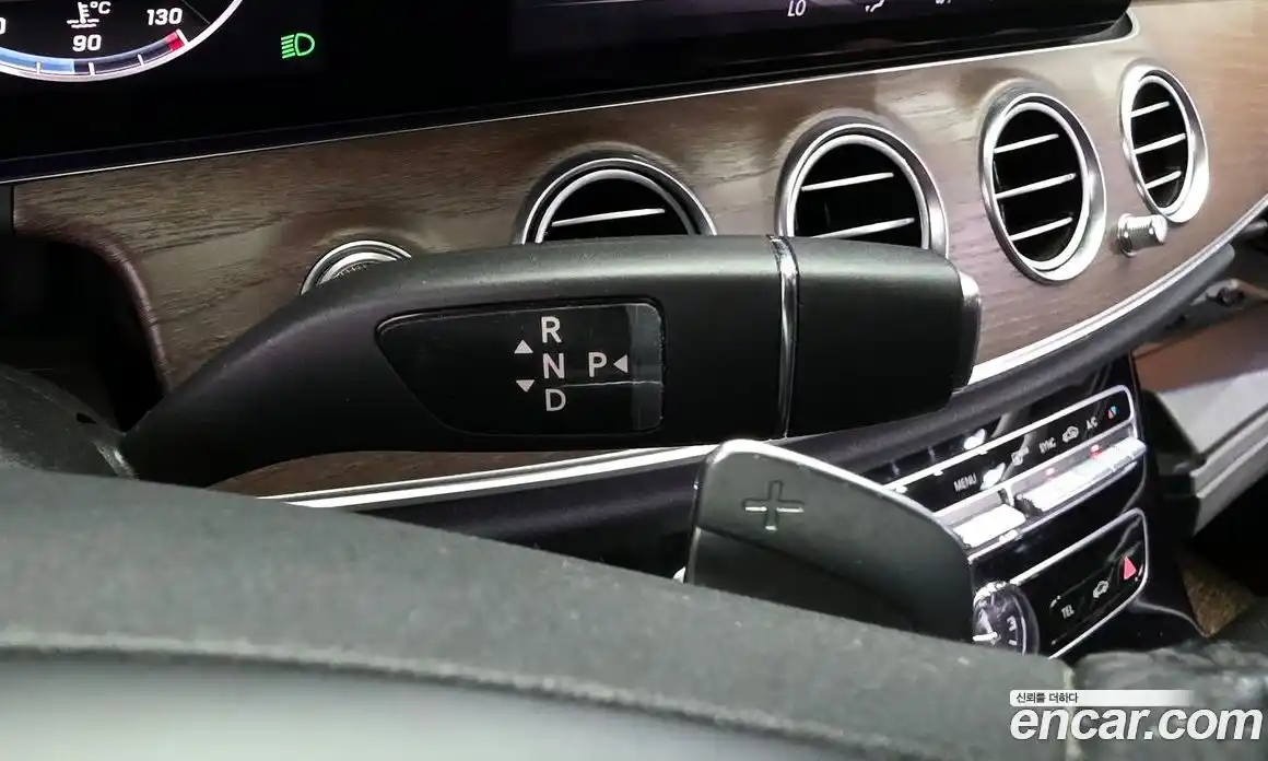Mercedes-Benz E-Class 2017 2.0 автомат (гидро), фото 12