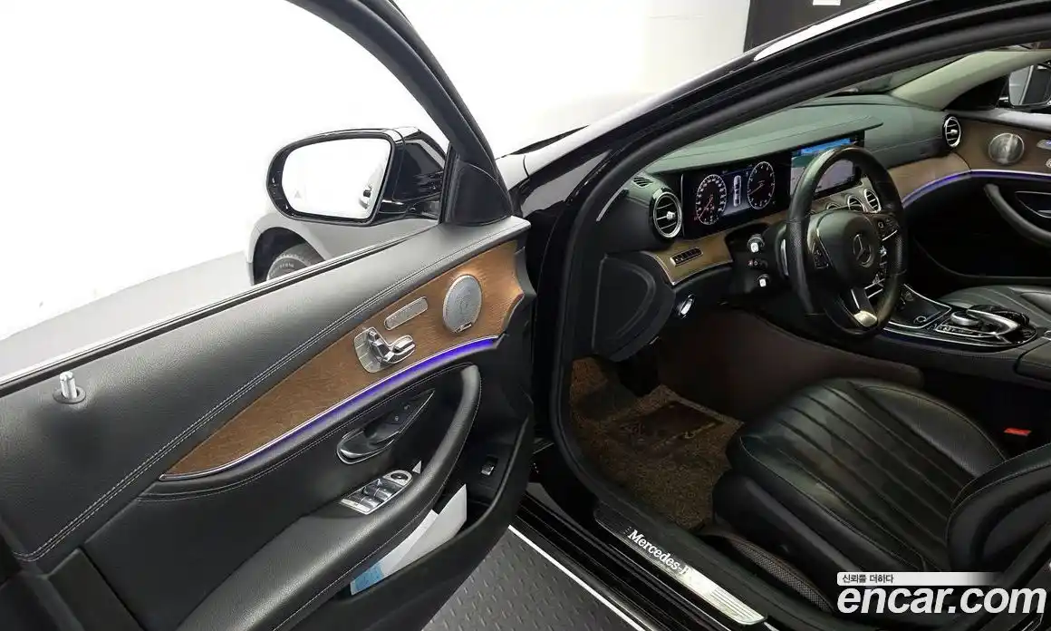Mercedes-Benz E-Class 2017 2.0 автомат (гидро), фото 13