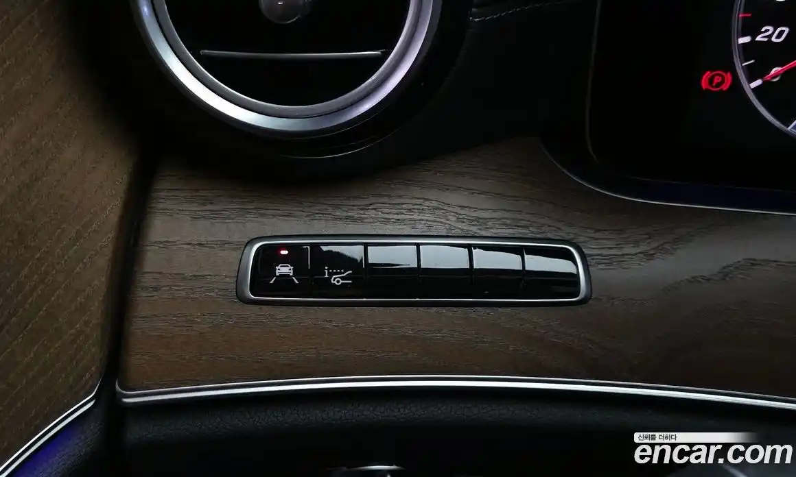 Mercedes-Benz E-Class 2017 2.0 автомат (гидро), фото 24