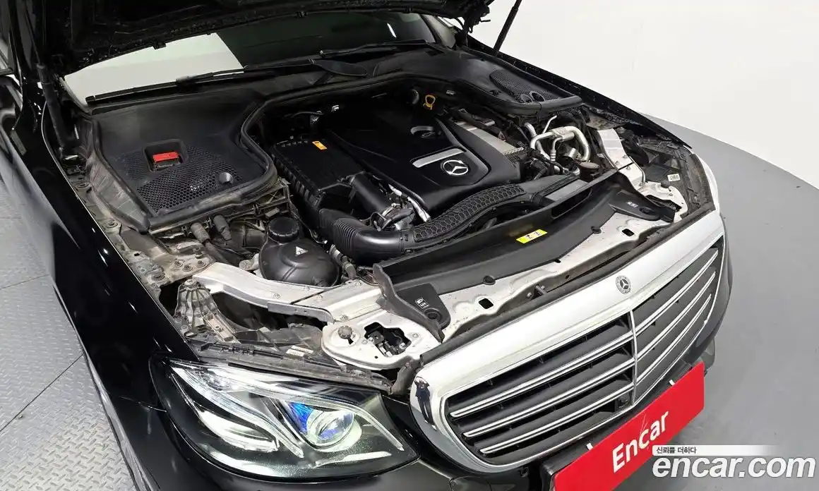 Mercedes-Benz E-Class 2017 2.0 автомат (гидро), фото 6