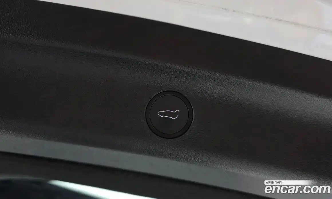 Tesla Model Y 2024 0.2 гидро, фото 20