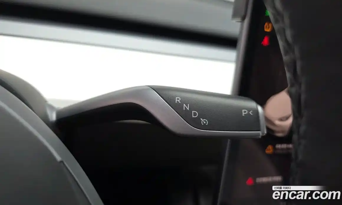 Tesla Model Y 2024 0.2 гидро, фото 9