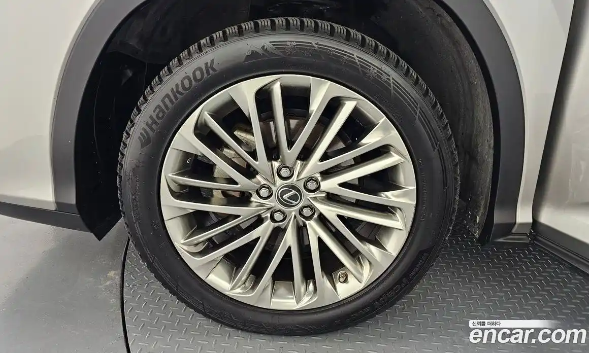 Lexus RX 2021 3.5 гидро, фото 5