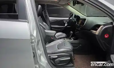 Jeep Cherokee 2015 2.0 автомат (гидро), миниатюра 11