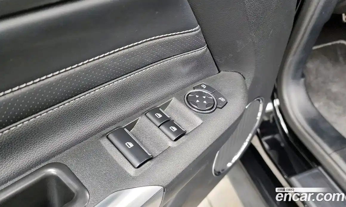 Ford Mustang 2019 2.3 автомат (гидро), фото 29