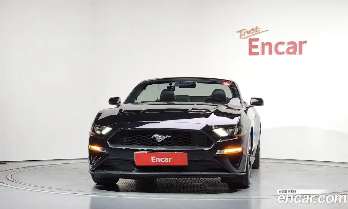 Ford Mustang 2019 2.3 автомат (гидро), фото 36