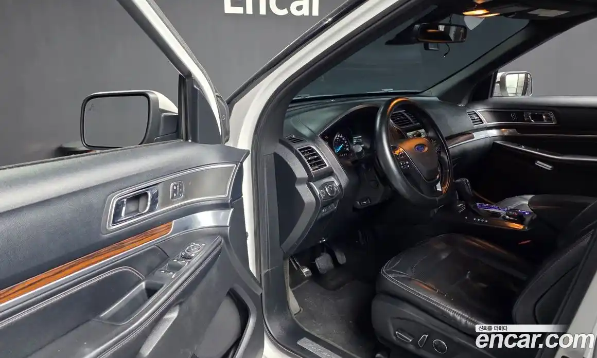Ford Explorer 2016 2.3 автомат (гидро), фото 13