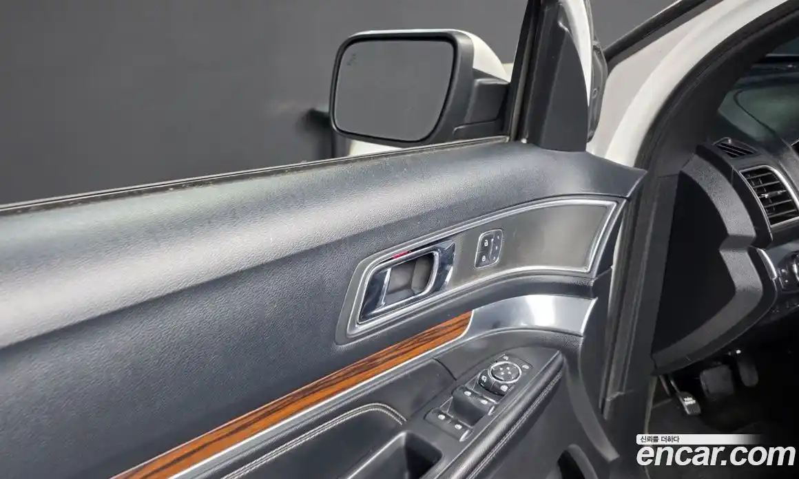 Ford Explorer 2016 2.3 автомат (гидро), фото 27