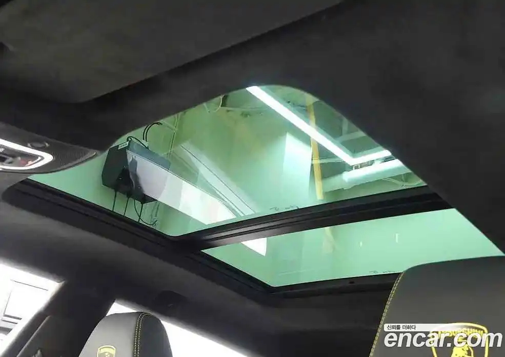 Lamborghini Urus 2024 4.0 гидро, фото 16