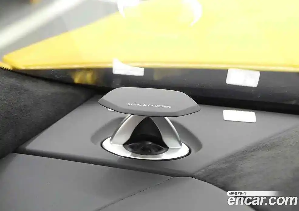Lamborghini Urus 2024 4.0 гидро, фото 18