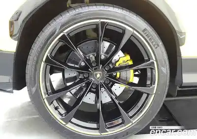 Lamborghini Urus 2024 4.0 гидро, миниатюра 10