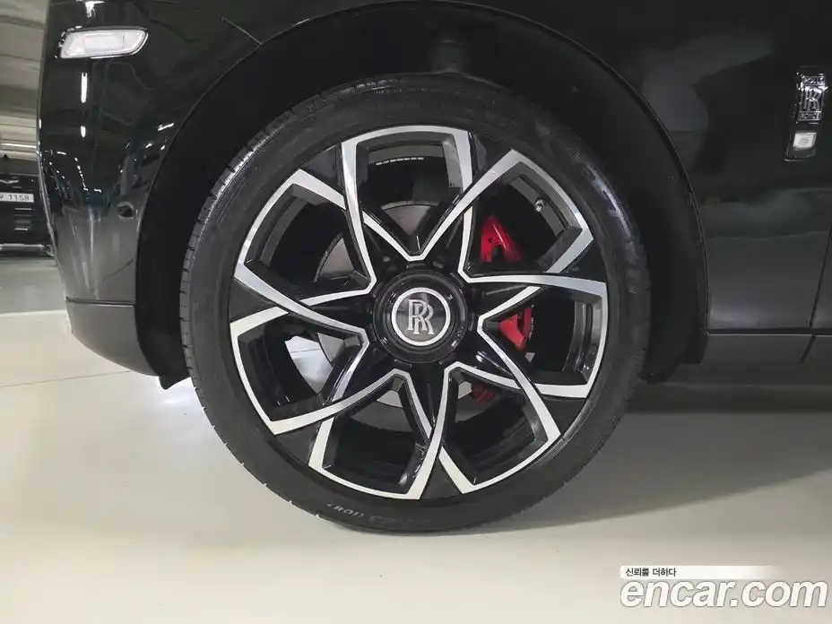 Rolls-Royce Cullinan 2020 6.7 гидро, фото 6