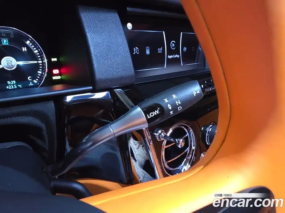 Rolls-Royce Cullinan 2020 6.7 гидро, фото 9