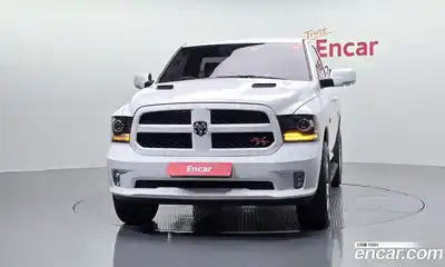 Dodge Ram Pick Up 2017 5.7 гидро, миниатюра 3