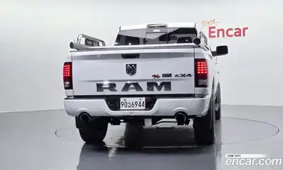 Dodge Ram Pick Up 2017 5.7 гидро, миниатюра 4