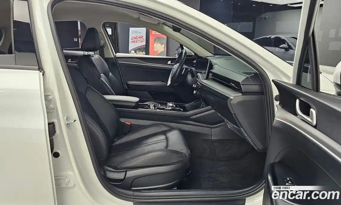 Kia K5 (Optima) 2023 2.0 автомат (гидро), фото 12