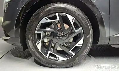Kia Sportage 2023 1.6 автомат (гидро), миниатюра 5