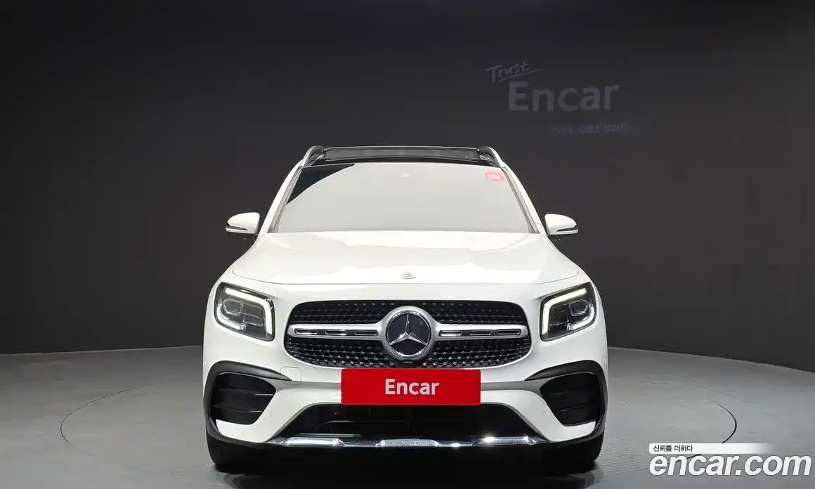 Mercedes-Benz GLB-Class 2021 2.0 гидро, фото 3 Mercedes-Benz GLB-Class 2021 2.0 гидро, фото 3