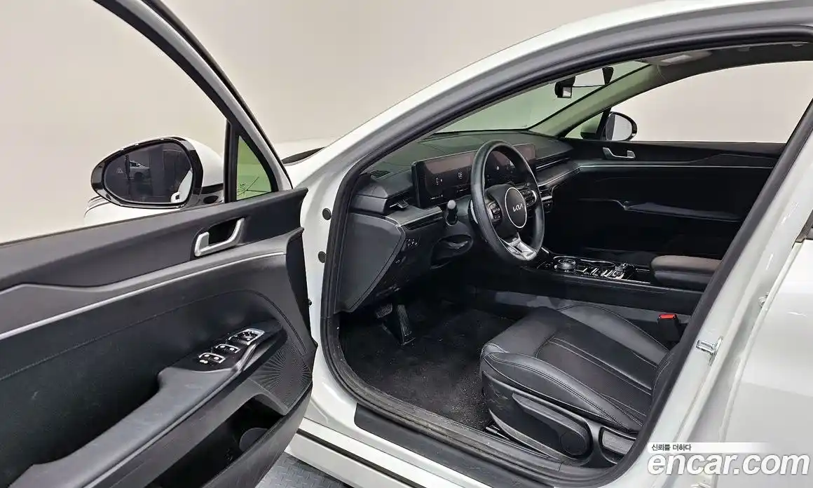 Kia K5 (Optima) 2024 2.0 автомат (гидро), фото 11