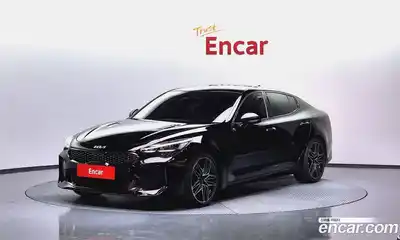 Kia Stinger, 2022, 25 557 км