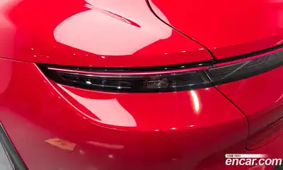 Porsche Taycan 2022 0.1 автомат (гидро), миниатюра 9