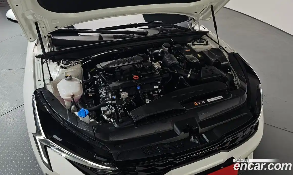 Kia K5 (Optima) 2025 1.6 автомат (гидро), фото 5