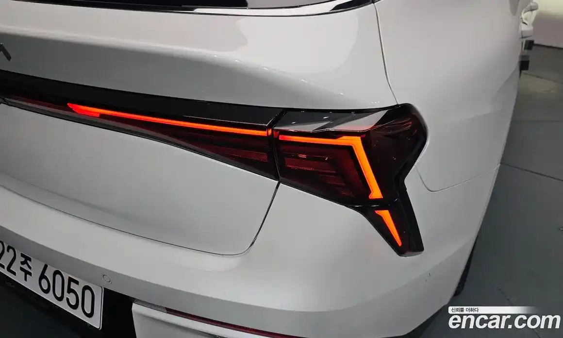 Kia K5 (Optima) 2025 1.6 автомат (гидро), фото 8