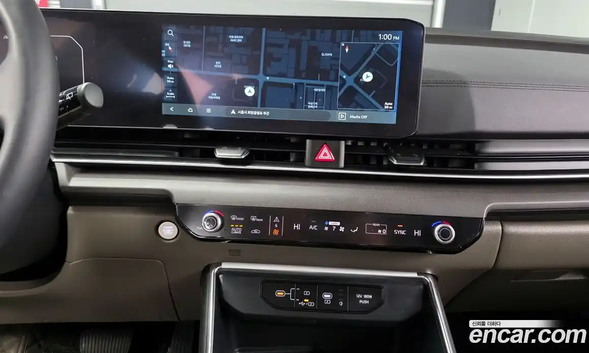 Kia Carnival 2024 2.2 автомат (гидро), фото 17