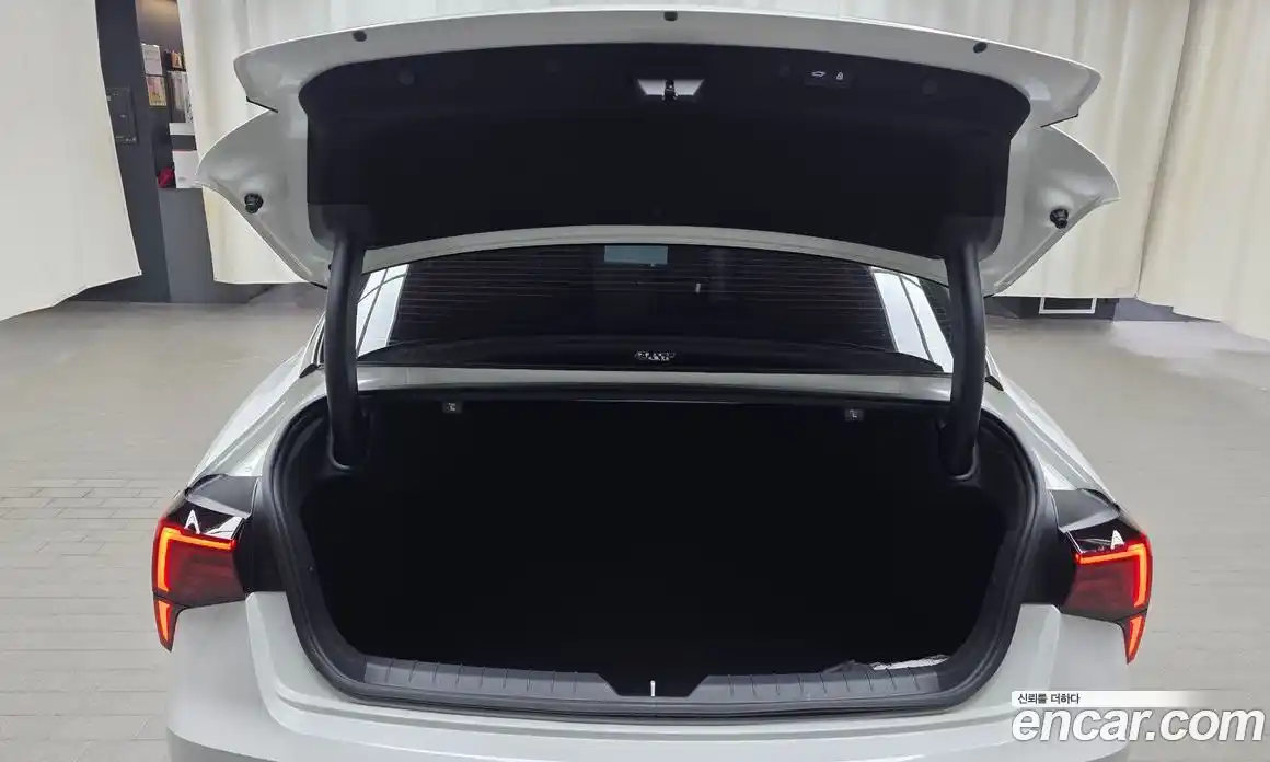 Kia K5 (Optima) 2024 2.0 автомат (гидро), фото 26