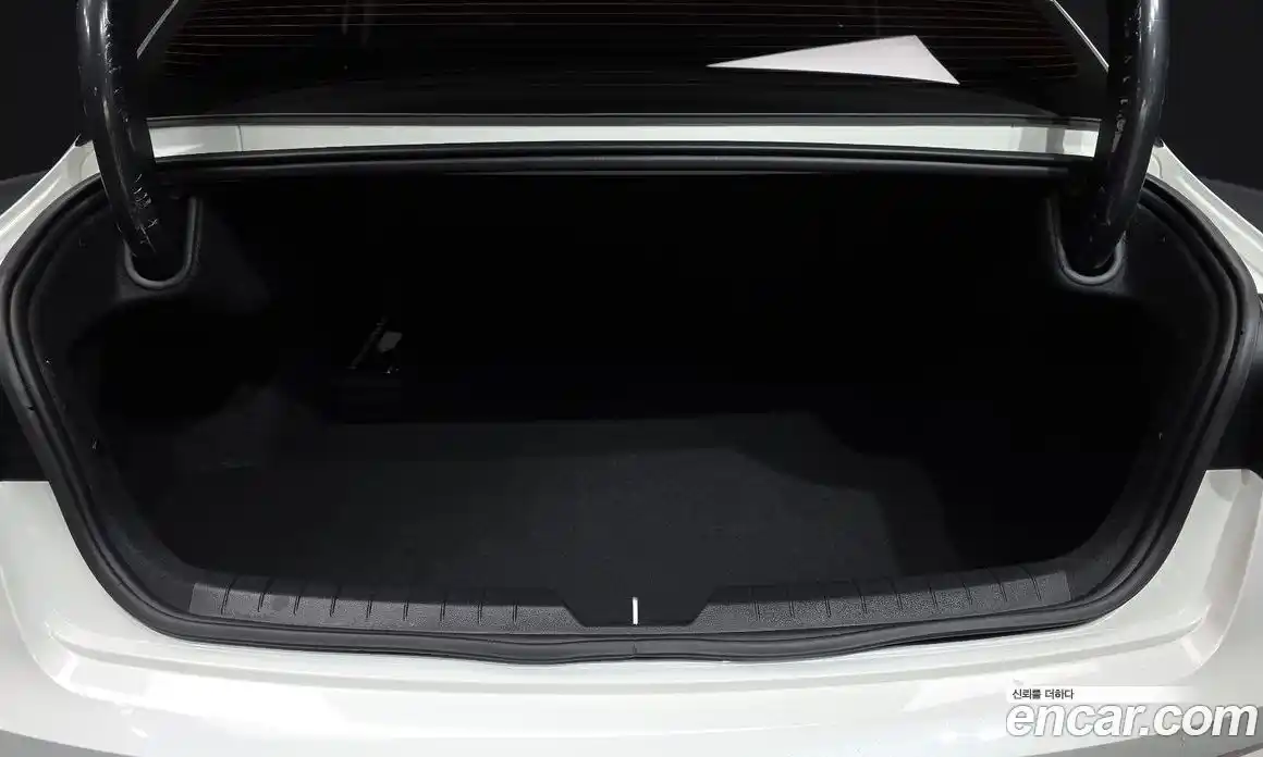 Kia K5 (Optima) 2025 1.6 автомат (гидро), фото 26