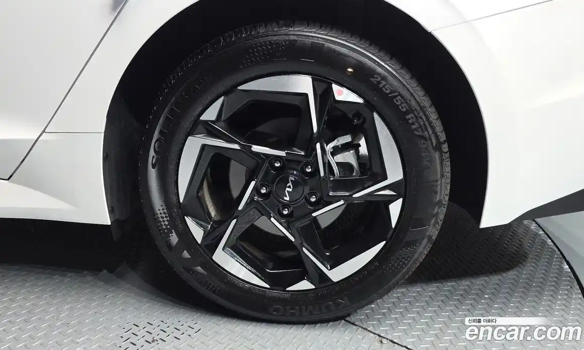 Kia K5 (Optima) 2025 1.6 автомат (гидро), фото 7