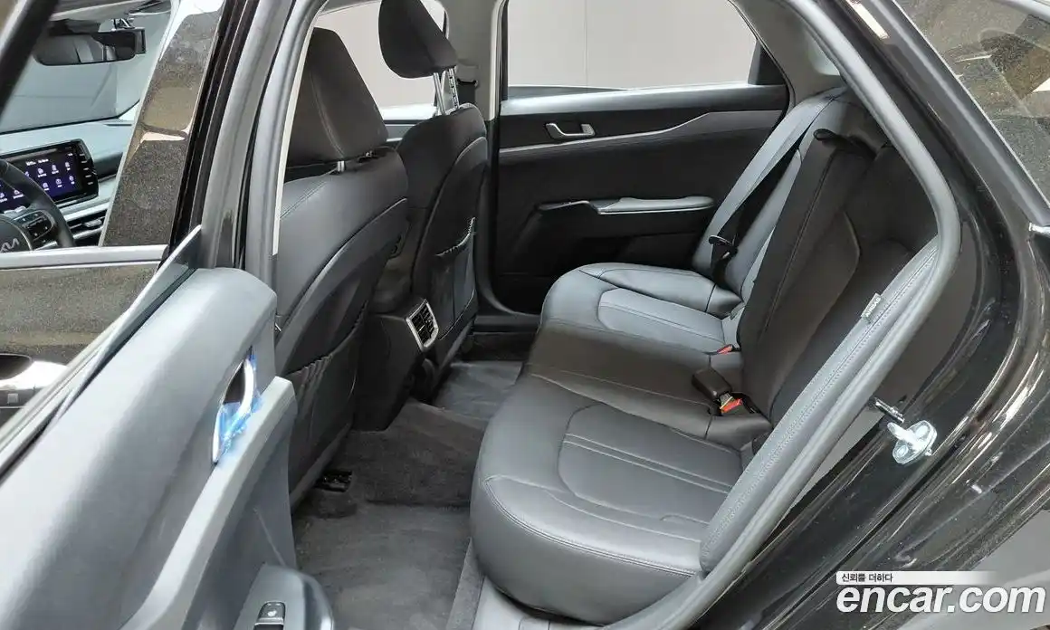 Kia K5 (Optima) 2023 1.6 автомат (гидро), фото 16