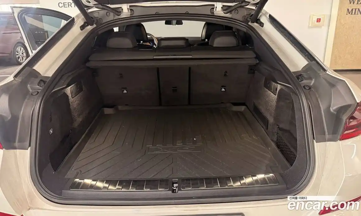 BMW X6 2024 3.0 автомат (гидро), фото 20
