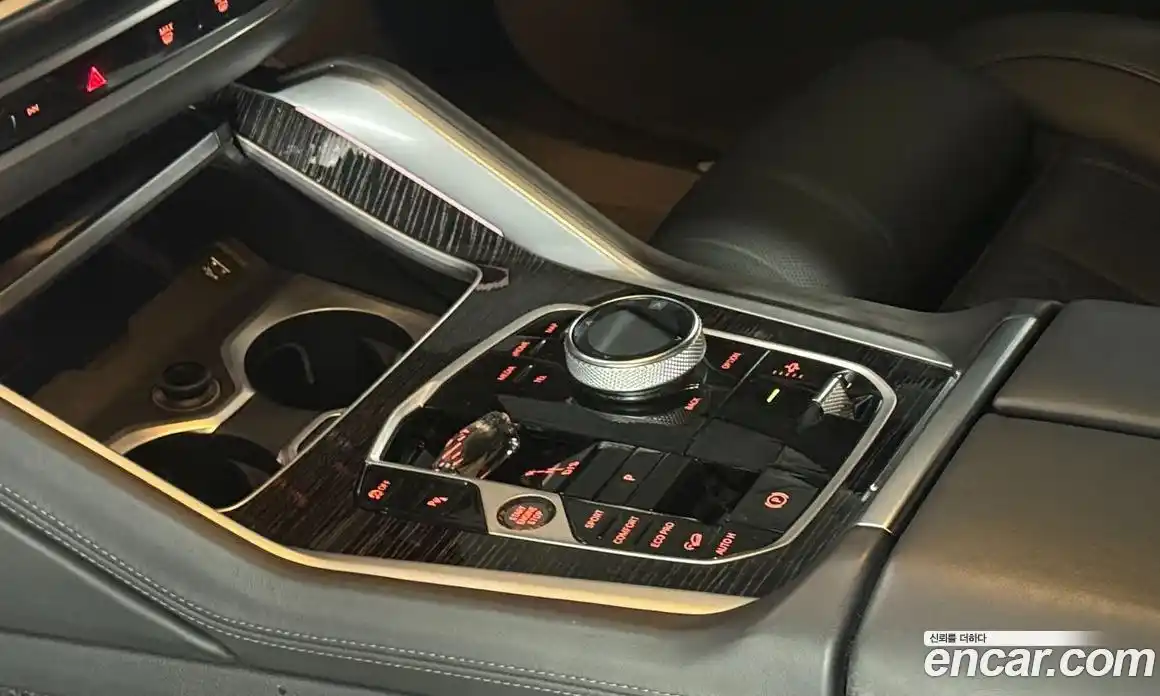 BMW X6 2024 3.0 автомат (гидро), фото 9